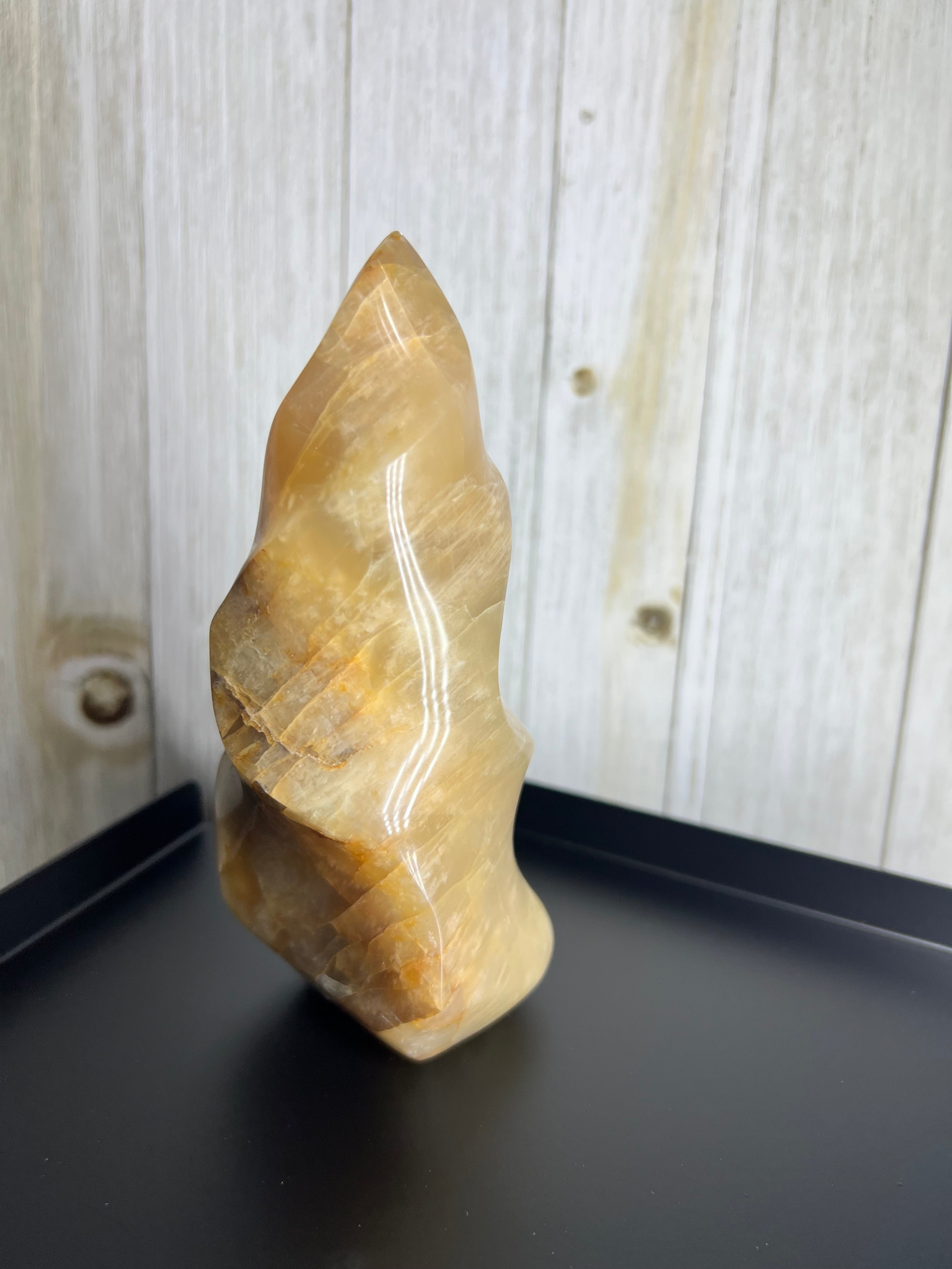 Sandstone Moonstone flame ￼
