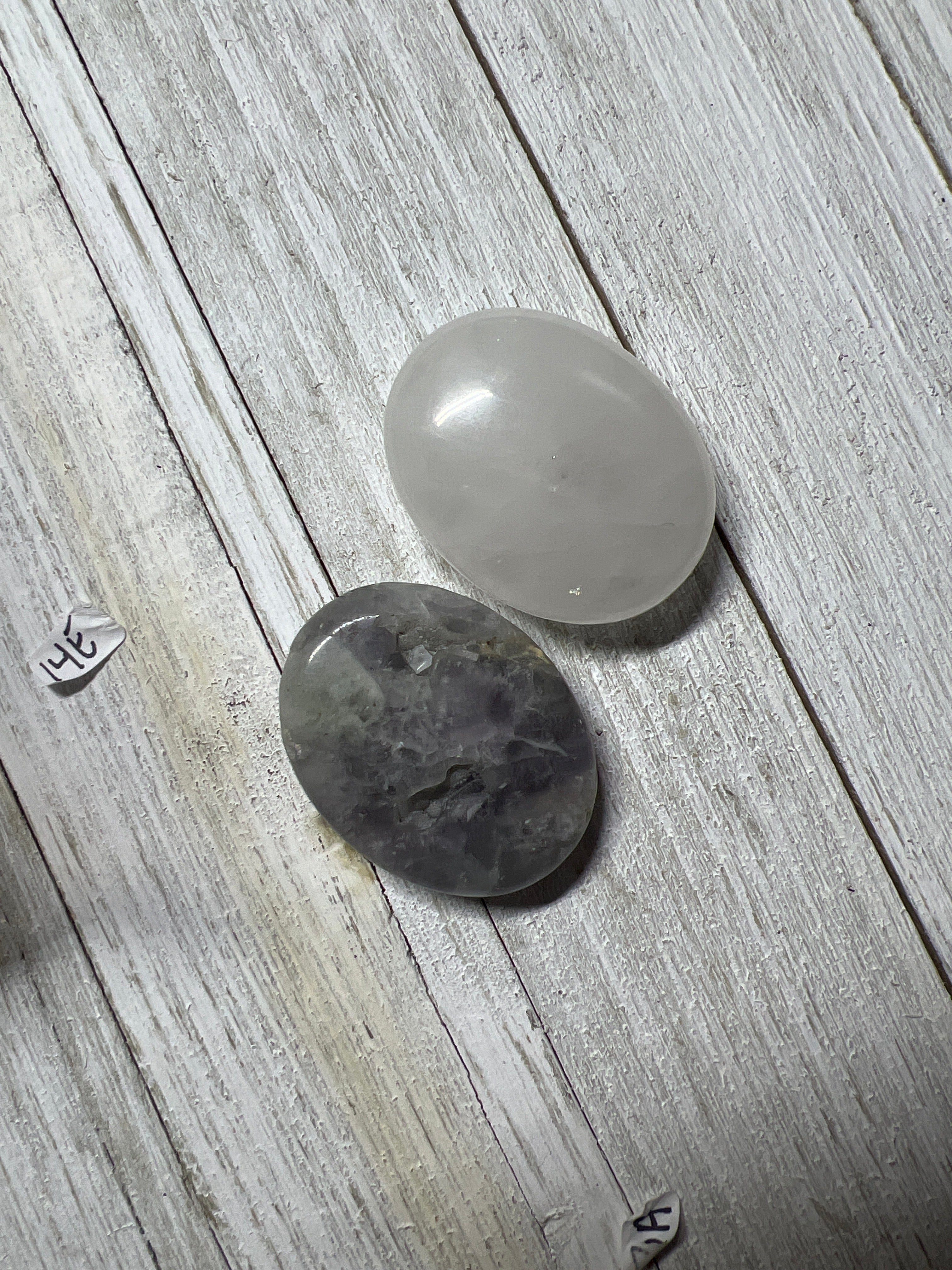 Palm stones ￼