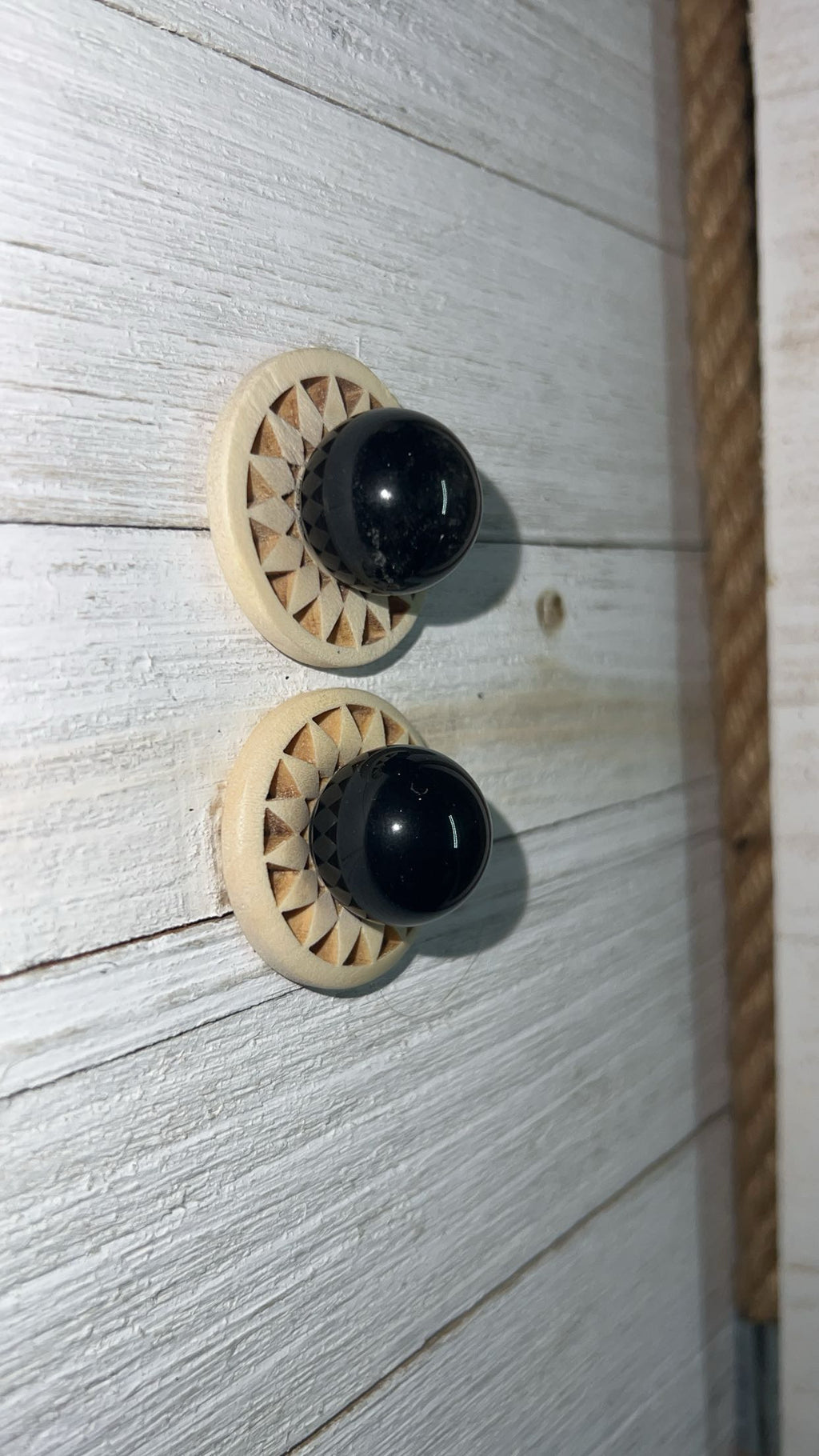 Mini spheres with stands