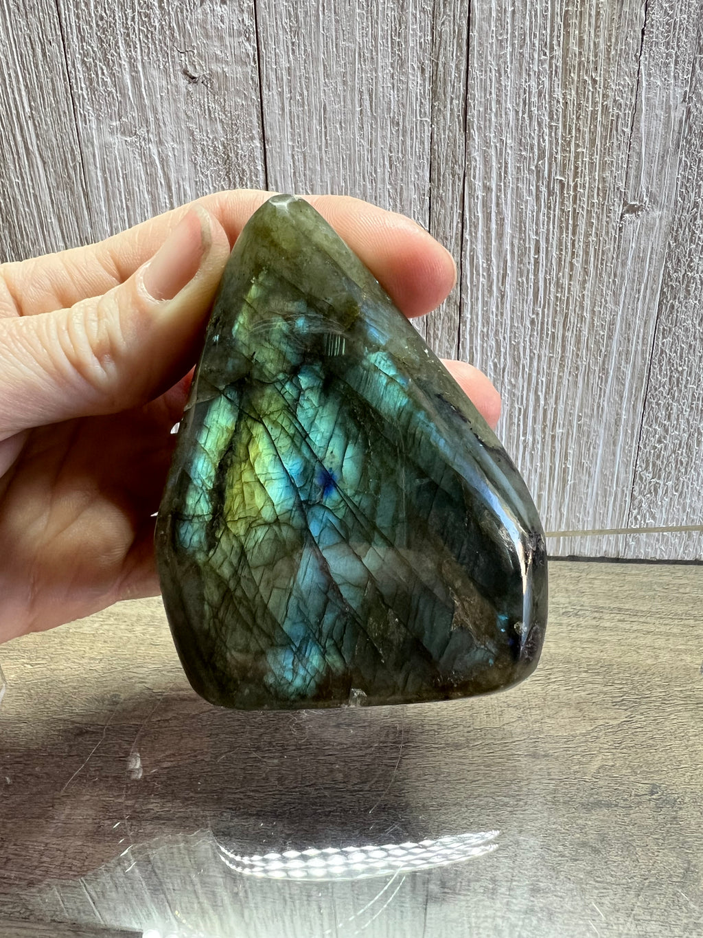 ￼￼Labradorite Freeform ￼