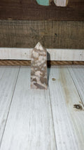 Small flower agate tower