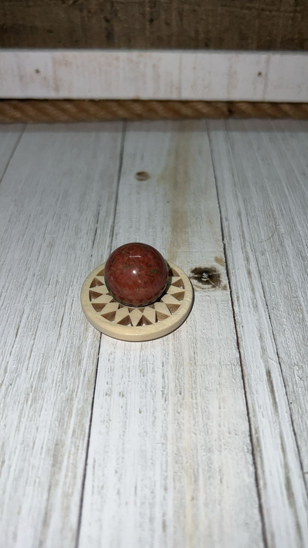 Mini spheres with stands