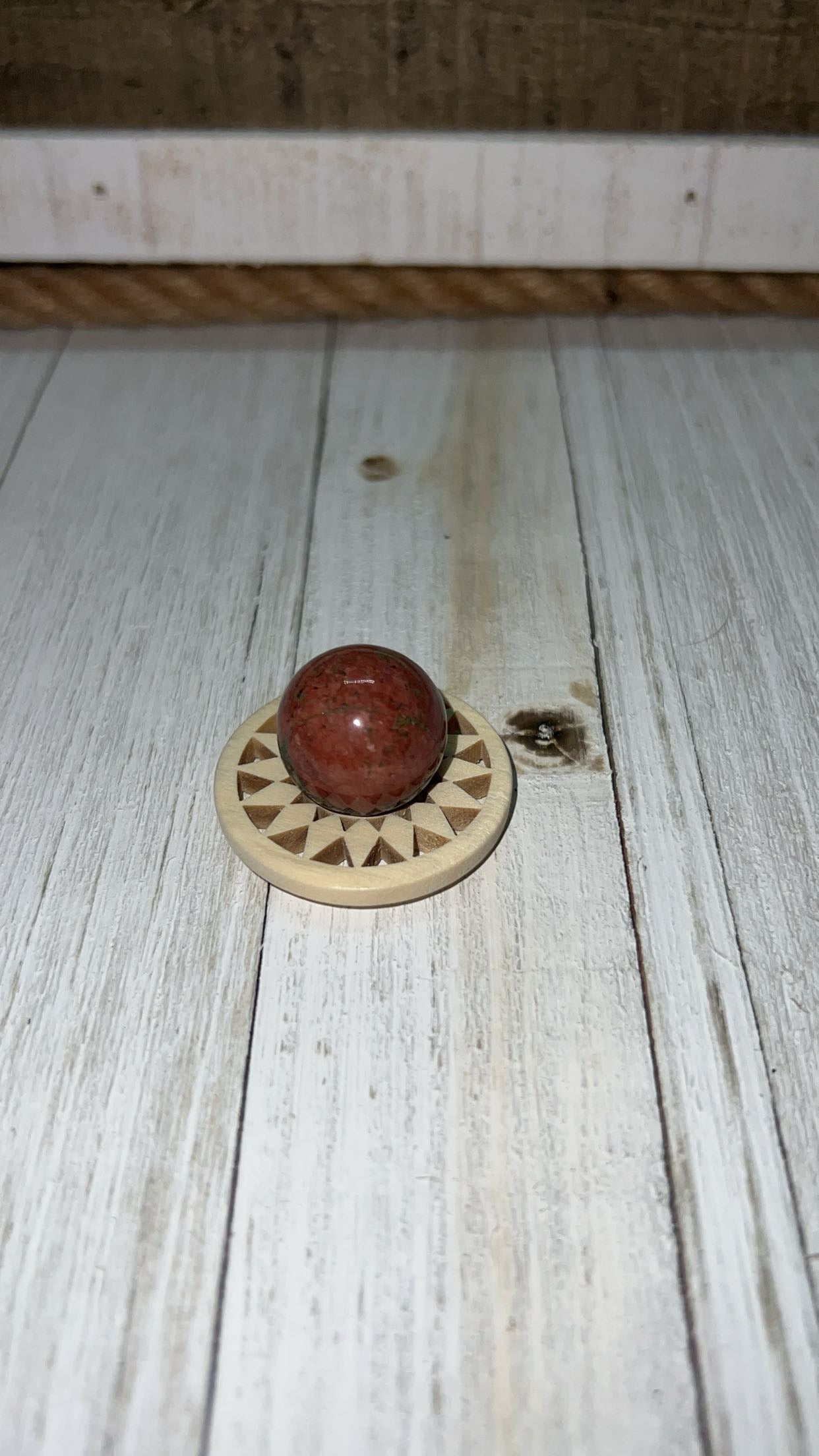 Mini spheres with stands
