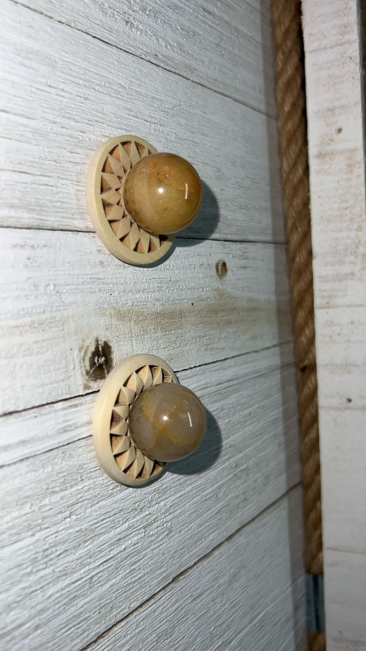 Mini spheres with stands