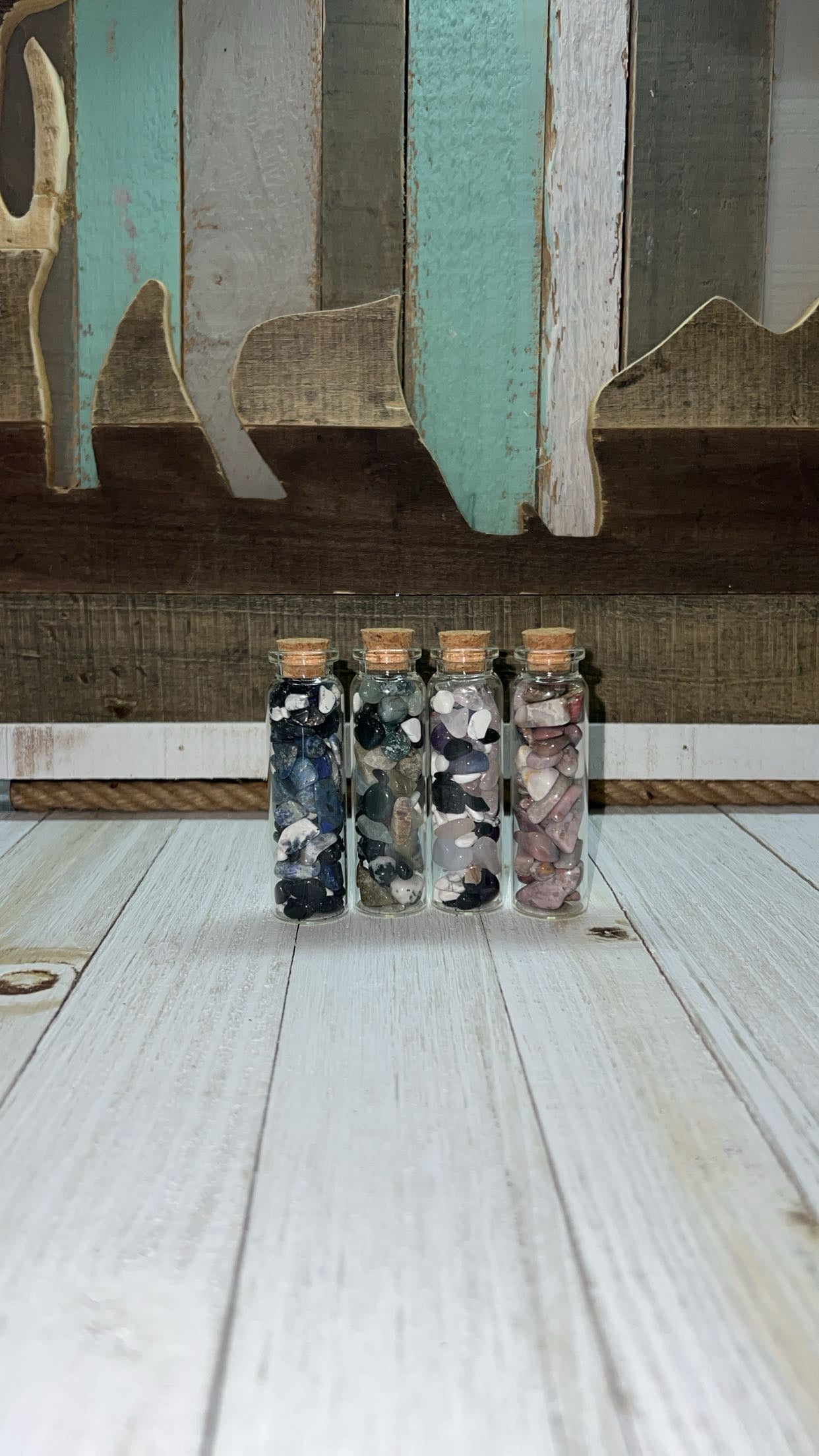 Crystal chip mix in bottle large size