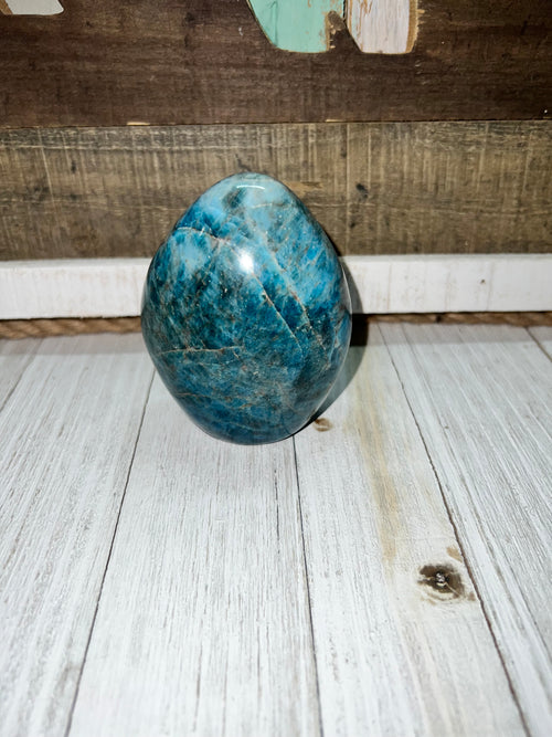 Blue Apitite Freeform