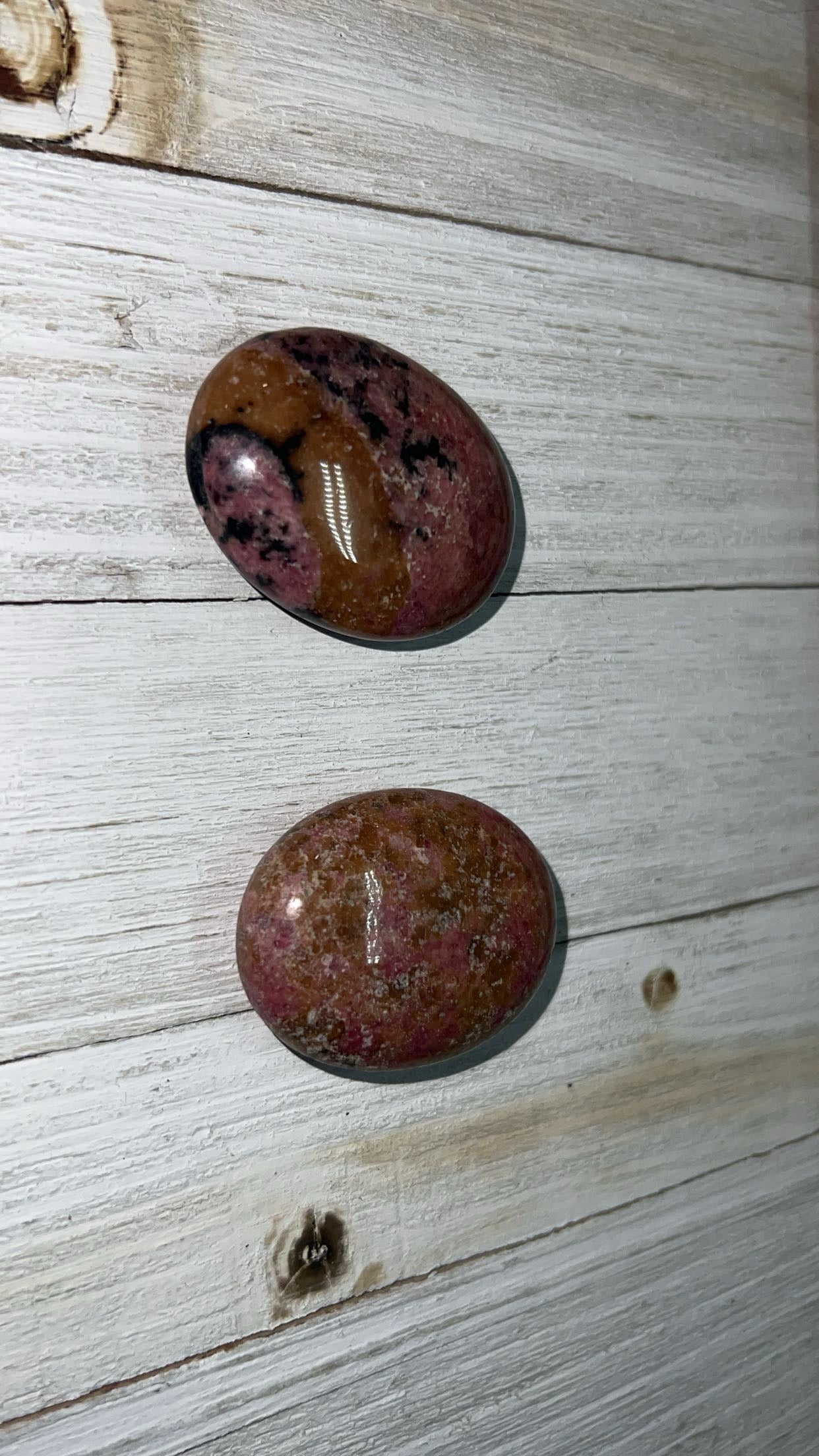 Palm stones ￼
