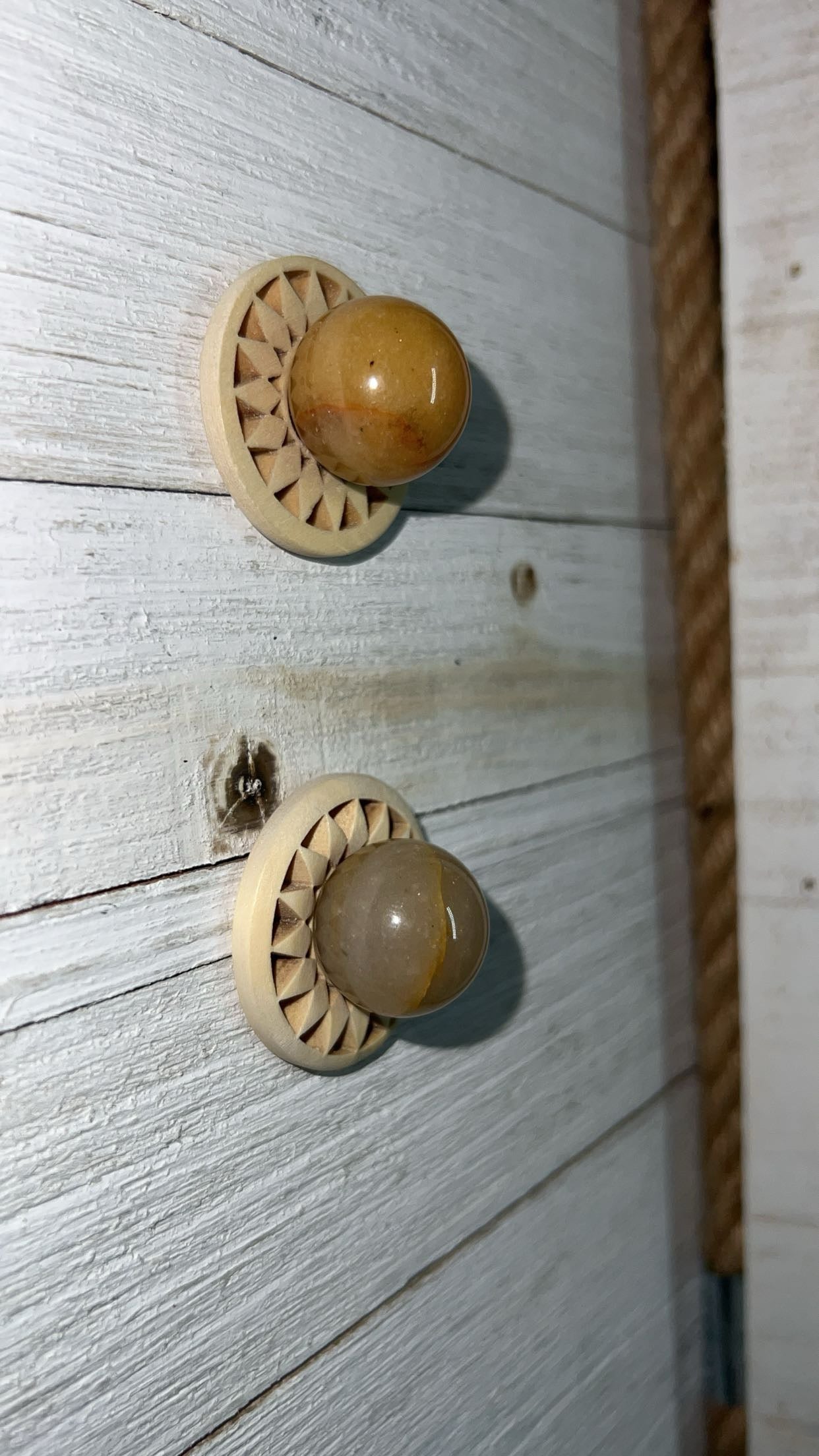 Mini spheres with stands
