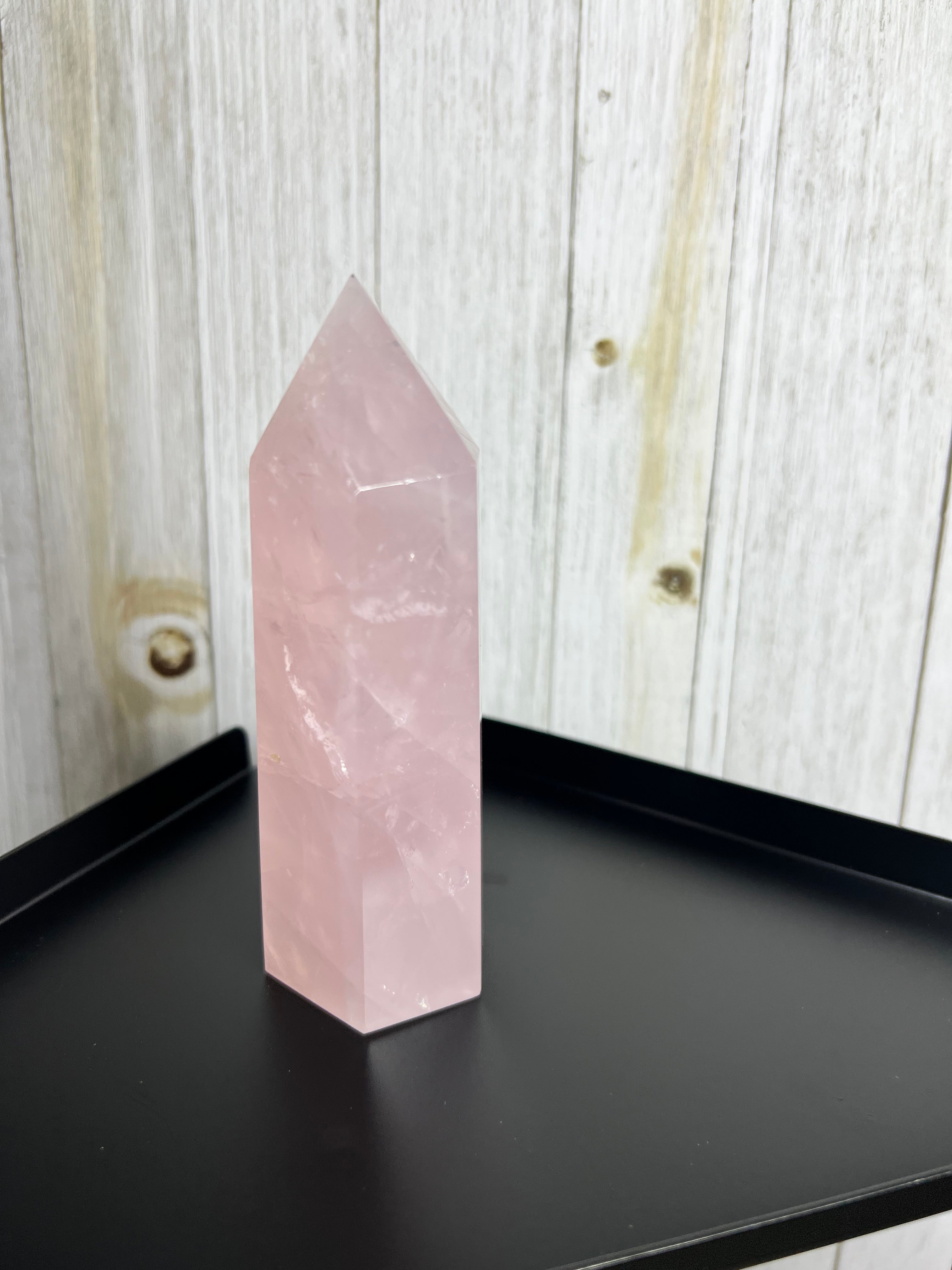 Rose quartz Tower ￼
