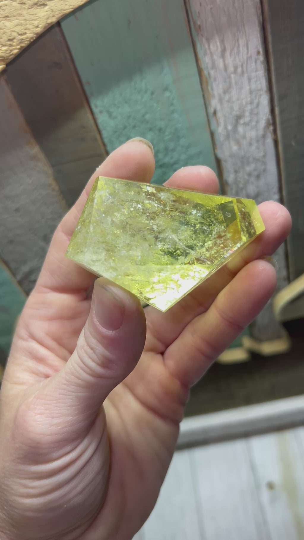 Citrine gusher ￼