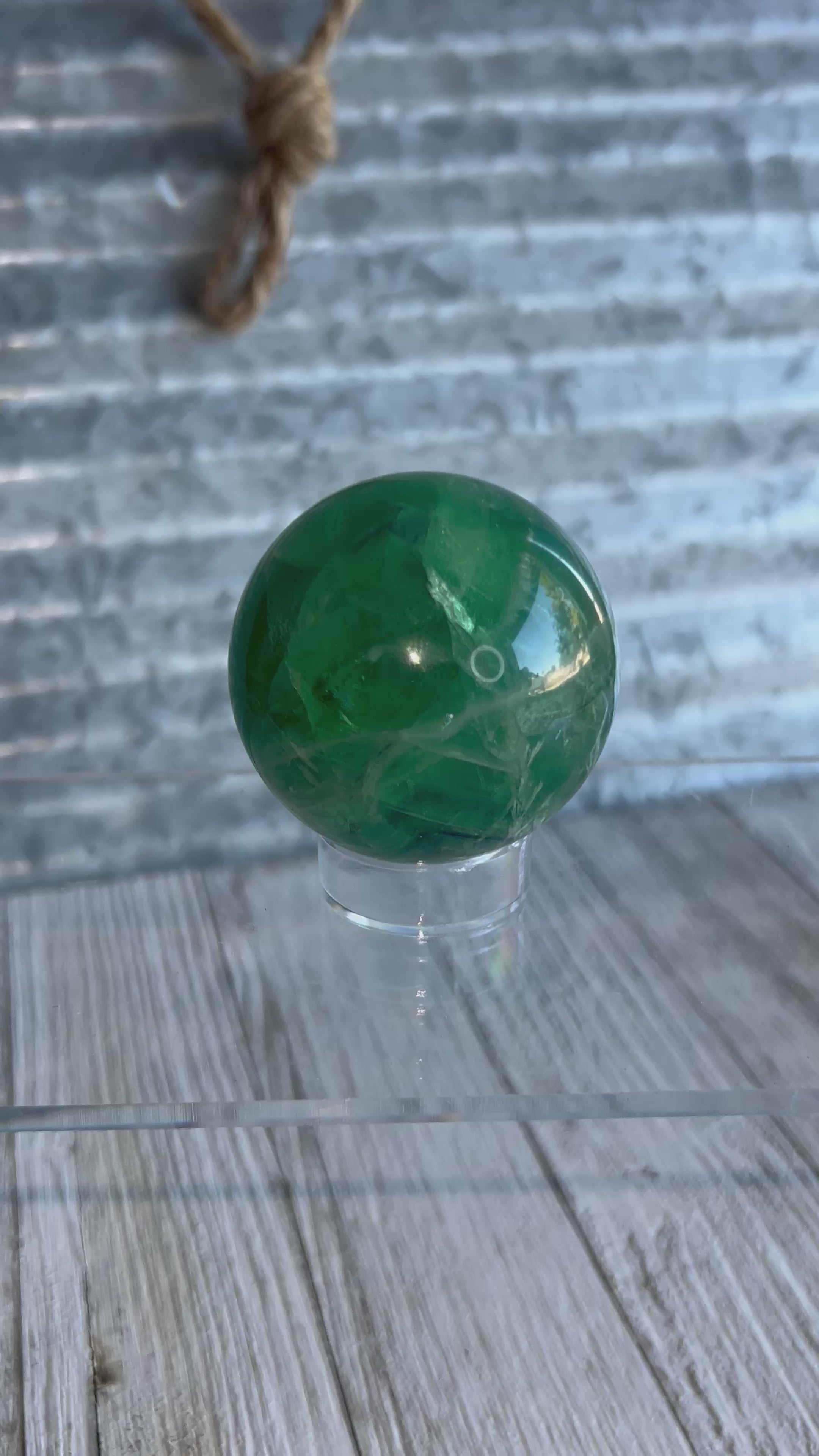 Green fluorite sphere ￼